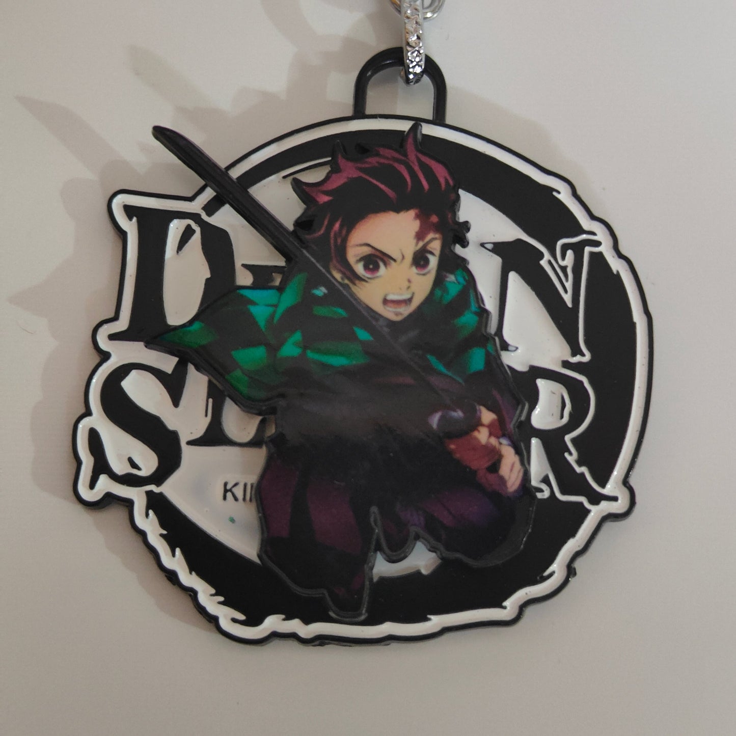 Tanjiro Kamado Spinning Metal Keychain – Iconic Attack Stance | Demon Slayer